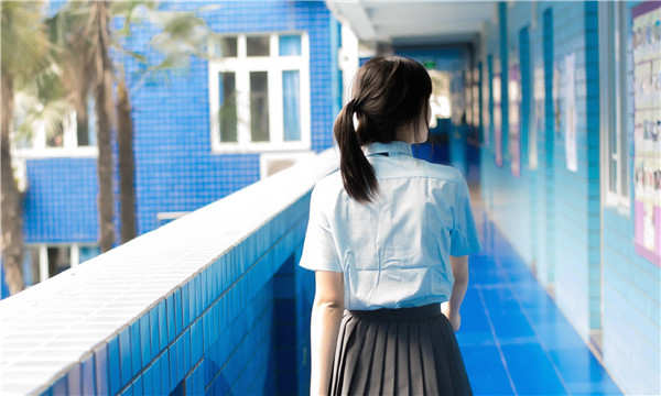 尖山如何找到一个可以帮助我生孩子的女人？